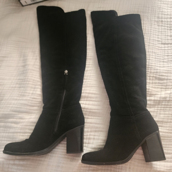 Naturalizer Kyrie Black Suede Boots - Picture 5 of 11